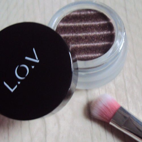 Mon fard METALight magnetic loose eyeshadow de L.O.V.