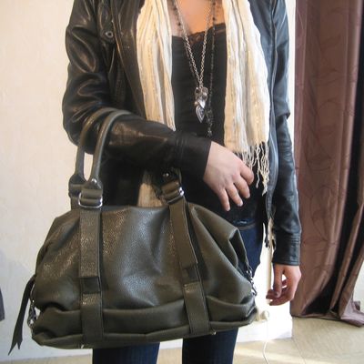 sac vert Prix: 15€