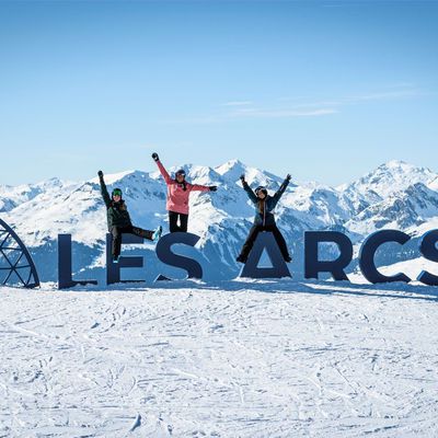 Inscrivez-vous pour la dernière sortie de ski de la saison aux ARCS ce dimanche 21 avril , neige fraîche garantie !