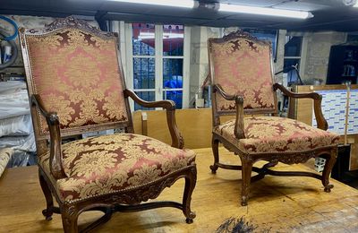 Deux fauteuils Régence - Rochefort sur mer