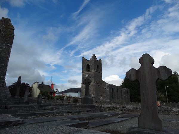 Charmant village de Cong