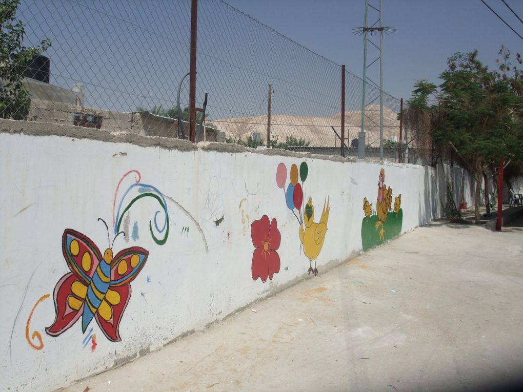 Aqabat Jaber Camp près de Jéricho, Aida Camp à Bethléem, Arroub Camp près d'Hébron, ...