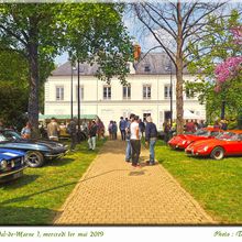 VILLECRESNES ( Val-de-Marne ), 3ème exposition de voitures anciennes.