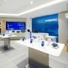 Samsung inaugurato suo primo ‘Mobile Store’ a Parigi