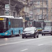 Greva angajaților STB s-a încheiat. Autobuzele, troleibuzele și tramvaiele au ieșit azi pe trasee
