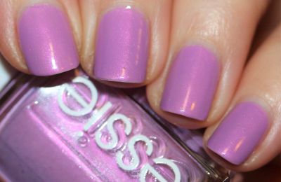 Essie Spring in Your Step