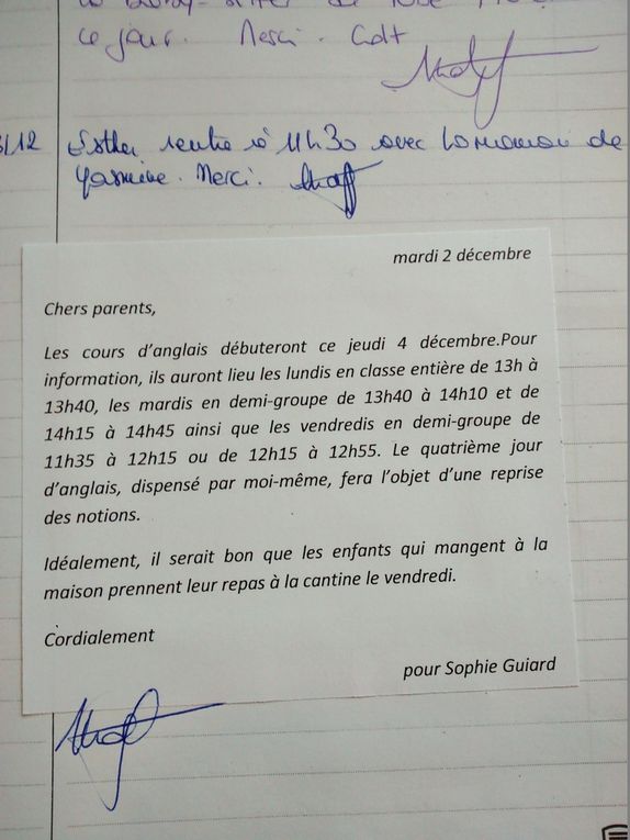 Des mots dans le carnet de liaison