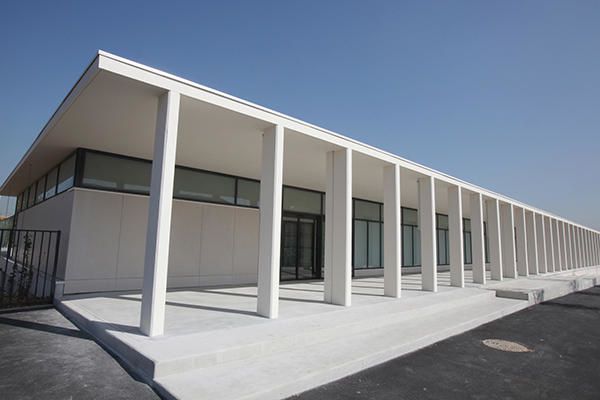 La nouvelle piscine de Houilles vue de l'extérieure (photos: ville de Houilles)