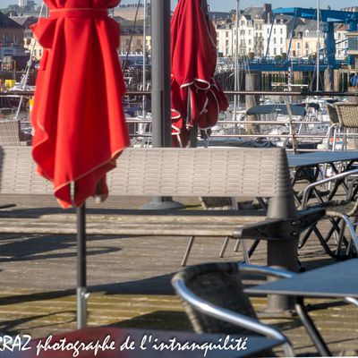 Quand les terrasses sur la dunette de Dieppe exclut les non consommateurs des biens publics 