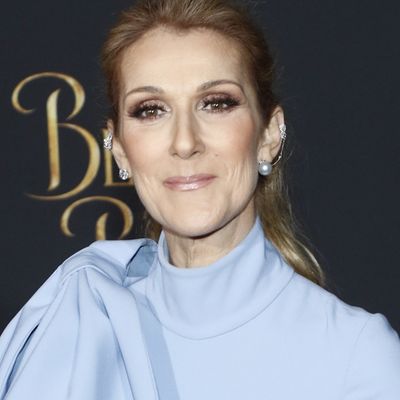 La chanson de Céline Dion pour La Belle et la Bête dévoilée.