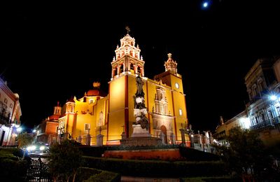 De génération en génération, les multiples légendes de Guanajuato ont été transmises, qui prennent vie avec ces histoires.