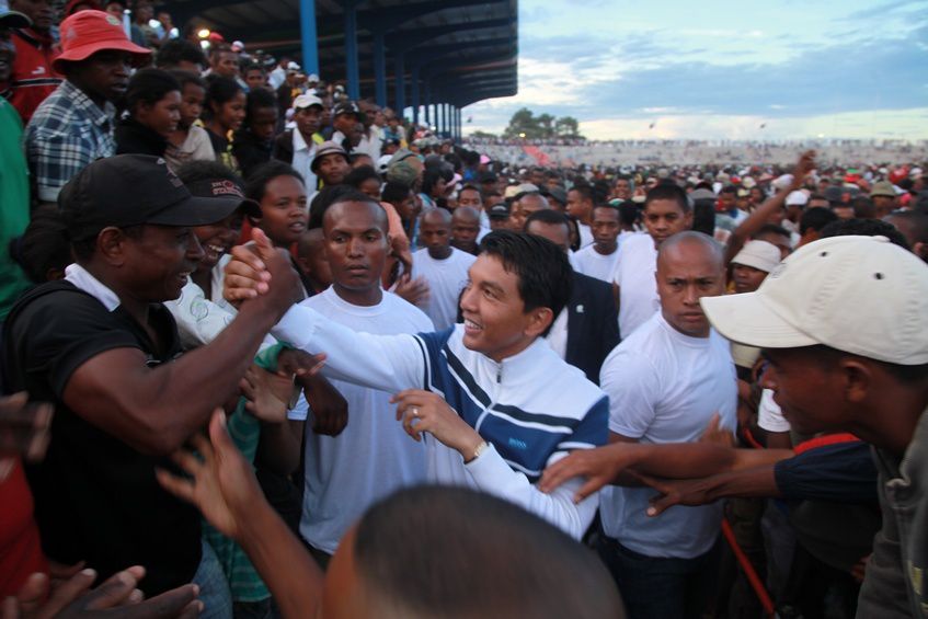 Inauguration du Kianja (Stade) Makis de Madagascar, à Andohatapenaka, par le Président Andry Rajoelina. 5ème partie. Photos: Harilala Randrianarison