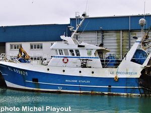 LE PRECURSEUR BL.899829     IMO.9224063