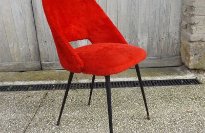 Chaise moumoute années 70 (vendue)