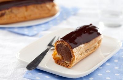 Eclair au chocolat / Eclair al chocolate