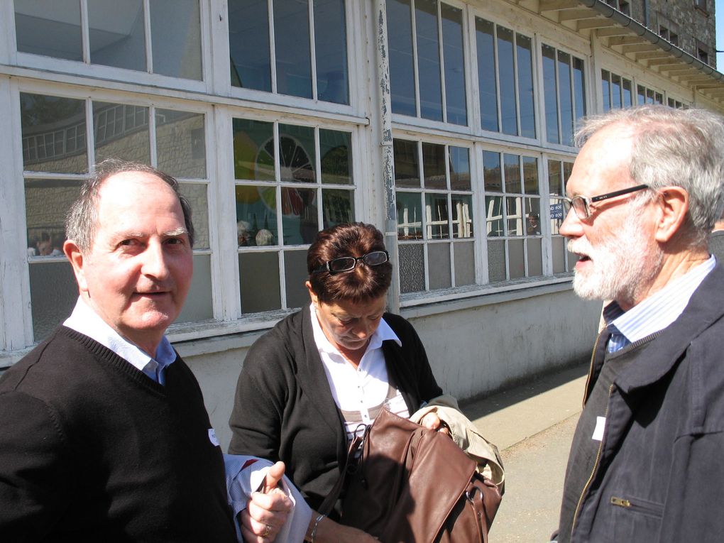 Journée rencontre du 8 avril 2011 à Quintin pour 130 participants, anciens élèves et leurs conjointes. Reportage photo: jean-Claude Murgalé