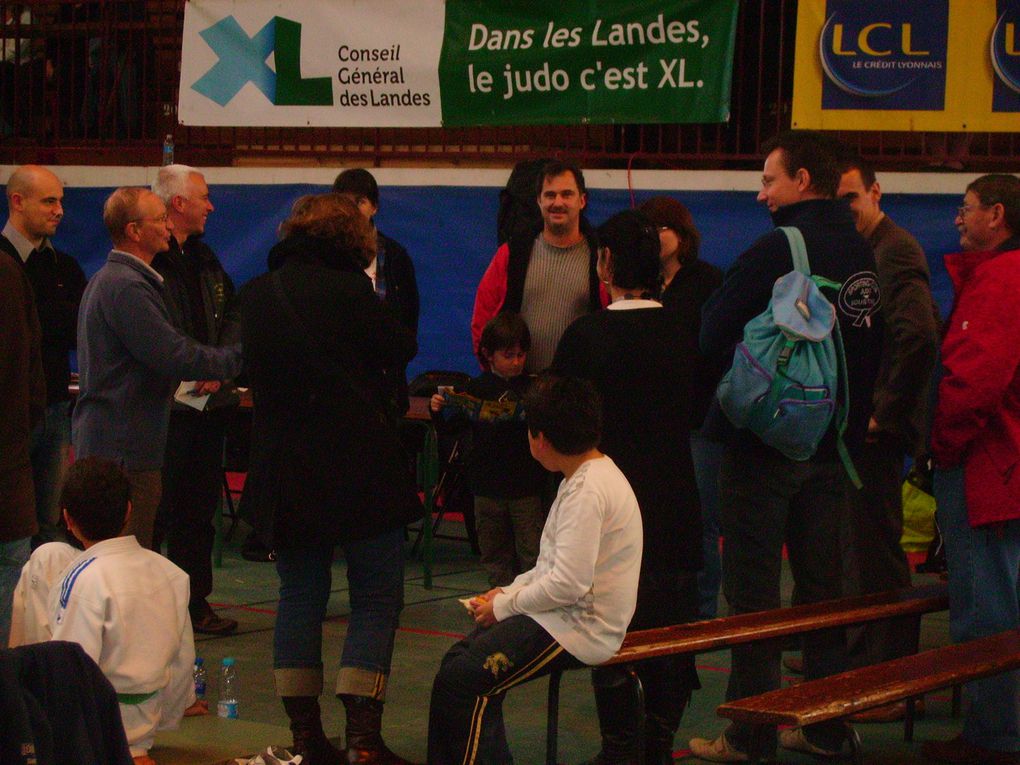 Stage d'arbitre et compétition "4 Saisons " & " Petits Tigres ". Et participation de Frédéric Demontfaucon, champion du monde en 2001 et médaille de bronze aux Jeux Olympiques de Sidney 2000.