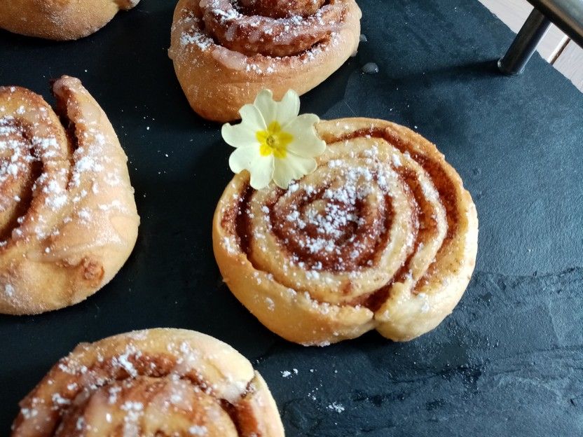 Liste Des Ingredients Roules A La Cannelle De Cyril Lignac Dans Tous En Cuisine Les Recette De A A Z