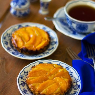 Tartelettes aux Pêches, Amandes et Miel