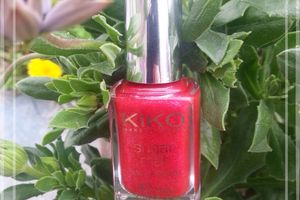 Kiko - 453 Cherry Red ( Collection Sugar Mat)