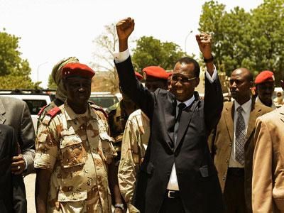 La Tribune : "Idriss Deby pour un pouvoir absolu"