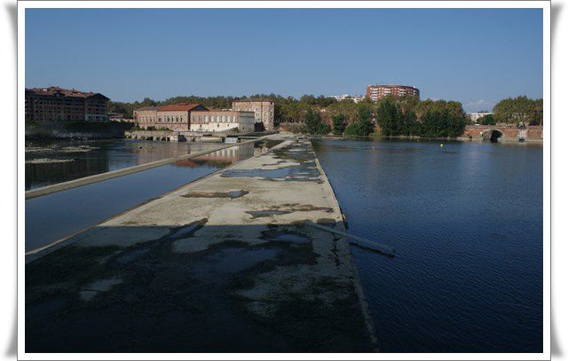 la Garonne en ville -Toulouse-