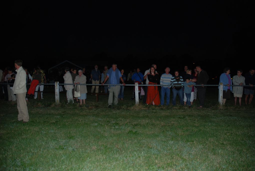 les 13 & 14 juillet 2009, et la fete au village avec la réderie, les majorettes, et bourvil !!!!