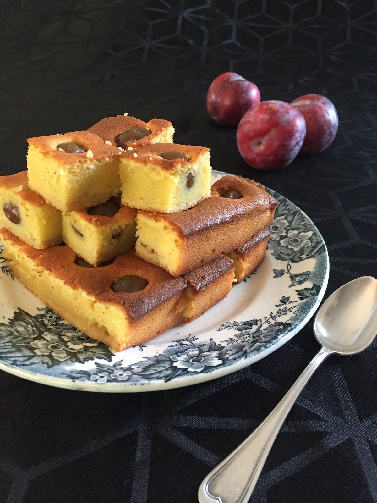 Gateau Moelleux Aux Fruits De Saison Les Recettes De Mumu