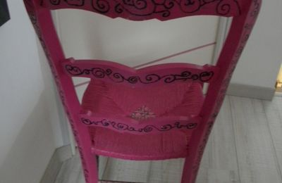 Chaise orientale rose