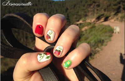 Nail Art " fraises des bois"