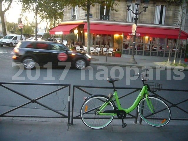 【PARIS】 les velos en libre-serviceレンタル自転車1