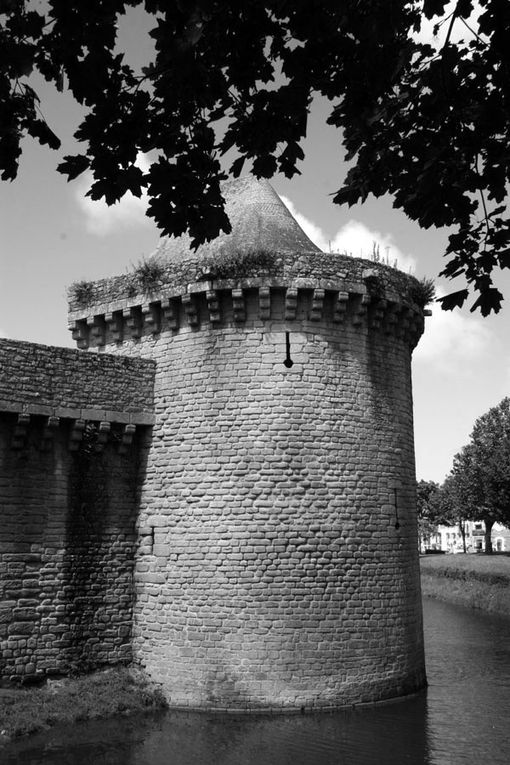 Photos de la ville de Guérande en noir et blanc