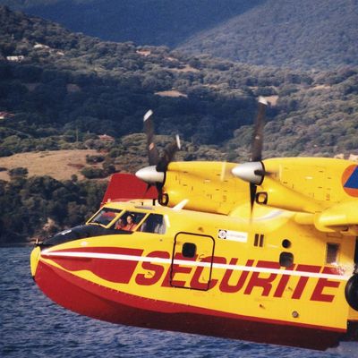 FLOTTE AÉRIENNE DE LA SÉCURITÉ CIVILE.