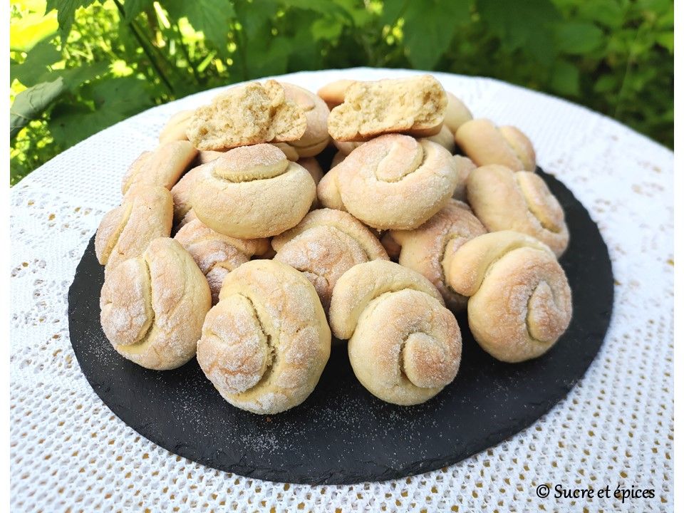 Biscuits-spirales crousti-moelleux à l'orange (vegan) - Recette en vidéo