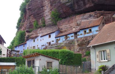 MAISON DES ROCHERS - GRAUFTHAL