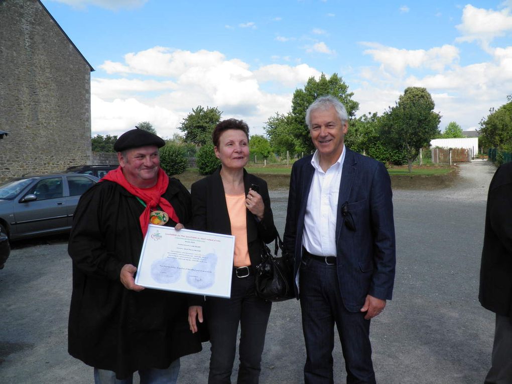 Remise des prix du concours cidricole le 6 juillet 2014 à Gesvres