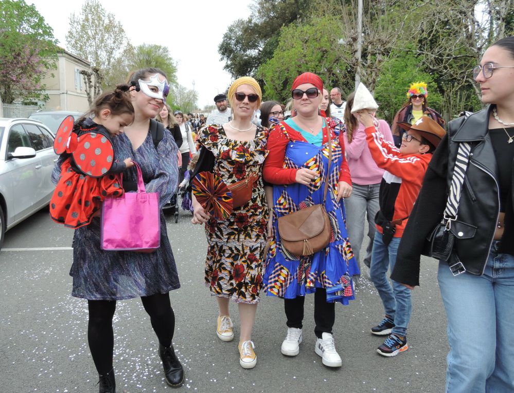 PHOTOS DU CARNAVAL DE L'APE DU 6 AVRIL 2024