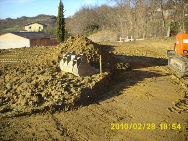 Travaux de préparation du terrain avant le démarage de la construction.