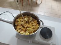 Epluchage de pommes 