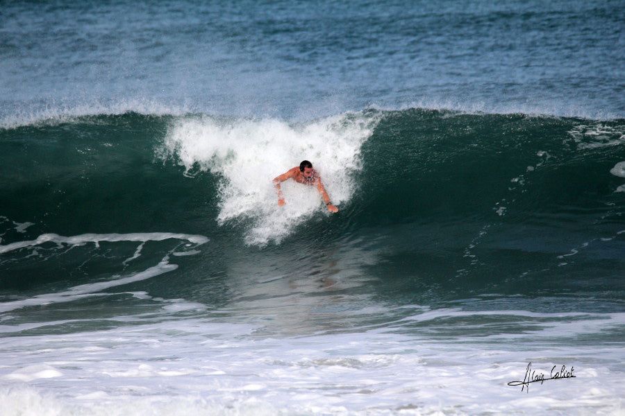 Une belle séance de bodysurf des "NS" de la plage !!!