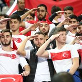 Le comportement des supporters turcs sanctionné par l'UEFA