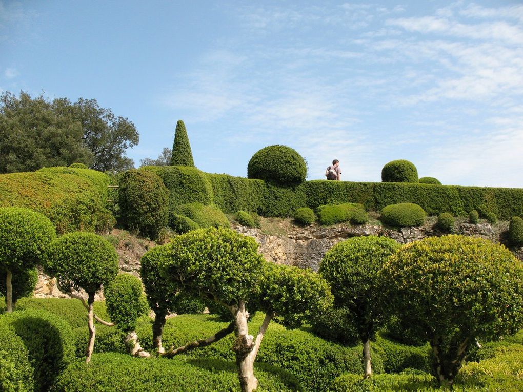 Plus d'infos (Wikipedia) : 

http://fr.wikipedia.org/wiki/Jardins_de_Marqueyssac