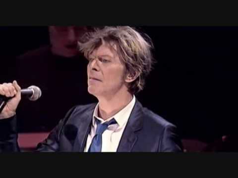 David Bowie - Heroes https://t.co/TILgdx5THW