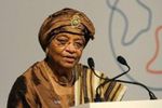 Ellen Johnson Sirleaf, 1ère présidente d'Afrique et Nobel de la Paix