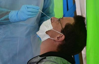 700 000 tests virologiques par semaine en France, n'importe quoi!