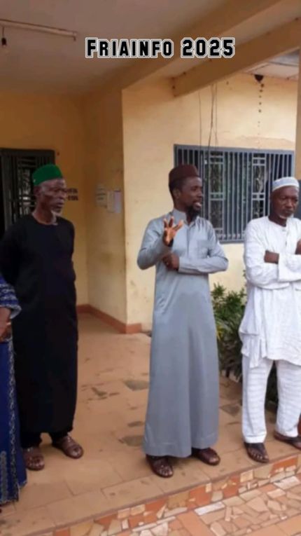 RENDRE LA VILLE DE FRIA PROPRE : L'ASSOCIATION &quot;YETEKHOLONYI&quot; EN REMET UNE COUCHE !