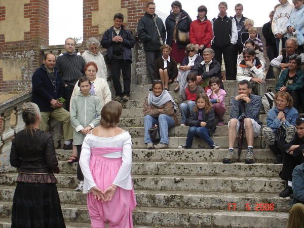 Quand le Tourniquet jour hors les planches : parc du château de Mesnières - Coulisses du Théâtre - parc du château de Brémontier-Merval.