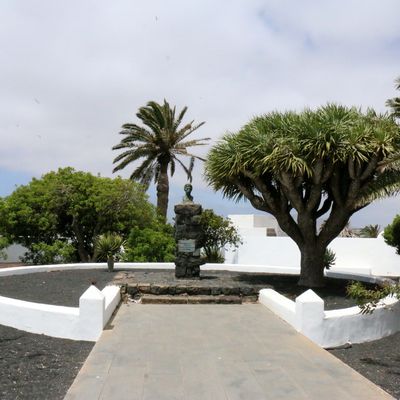 Buste de Alfonso Espinola, Teguise (île de Lanzarote, Canaries)