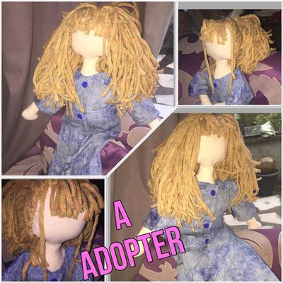 La blondinette 🌸 chez les poupées d'Amina