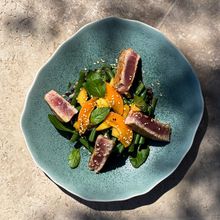 Salade de riz noir aux légumes et thon mi-cuit  de Cyril Lignac dans tous en cuisine 